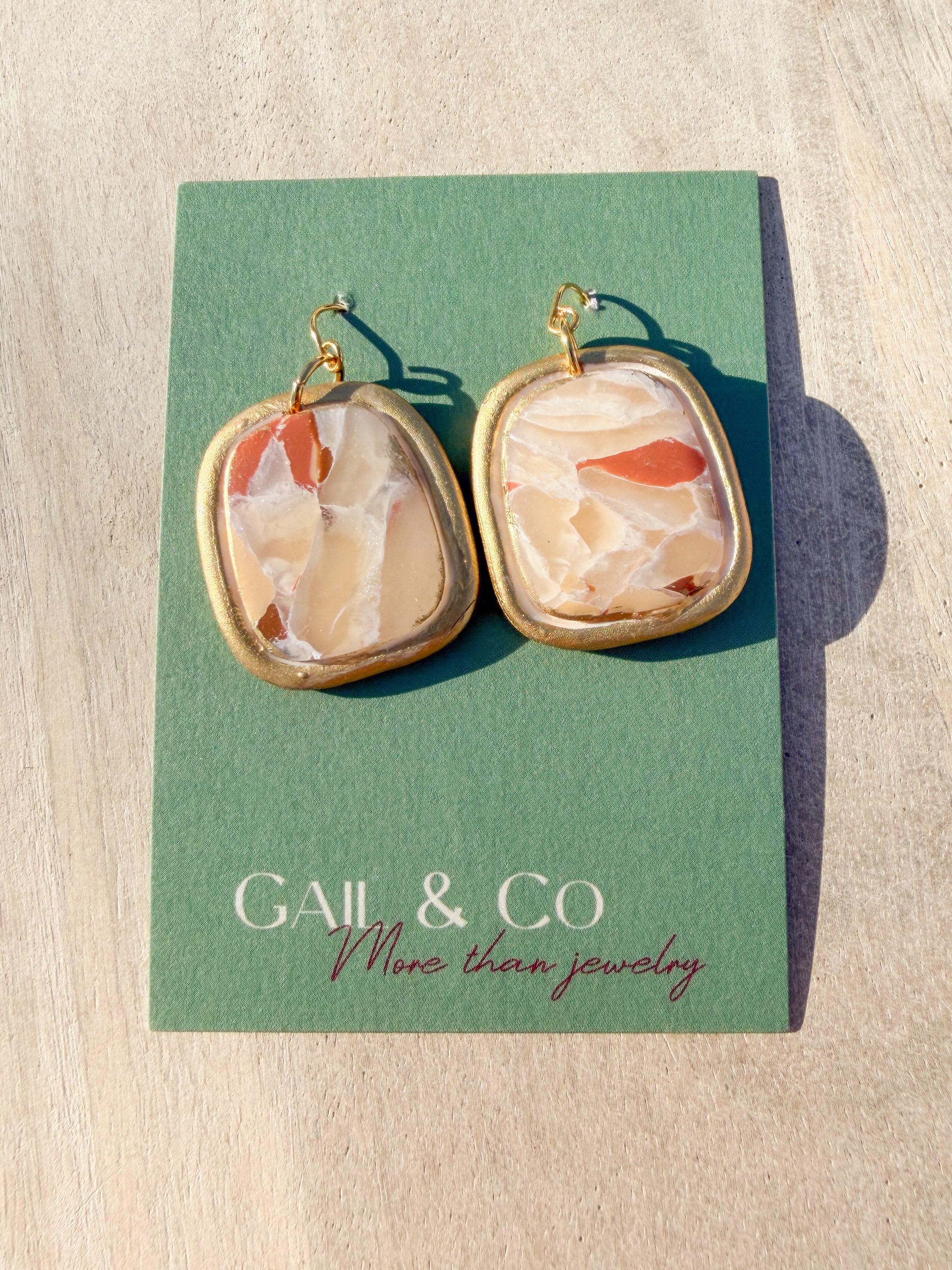 Brown Stone squoval earrings